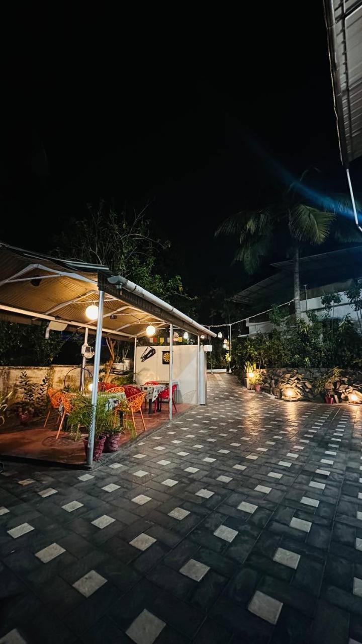 Standard Stay Varkala Eksteriør bilde